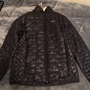 BRAND NEW PATAGONIA women’s micro puff jacket
